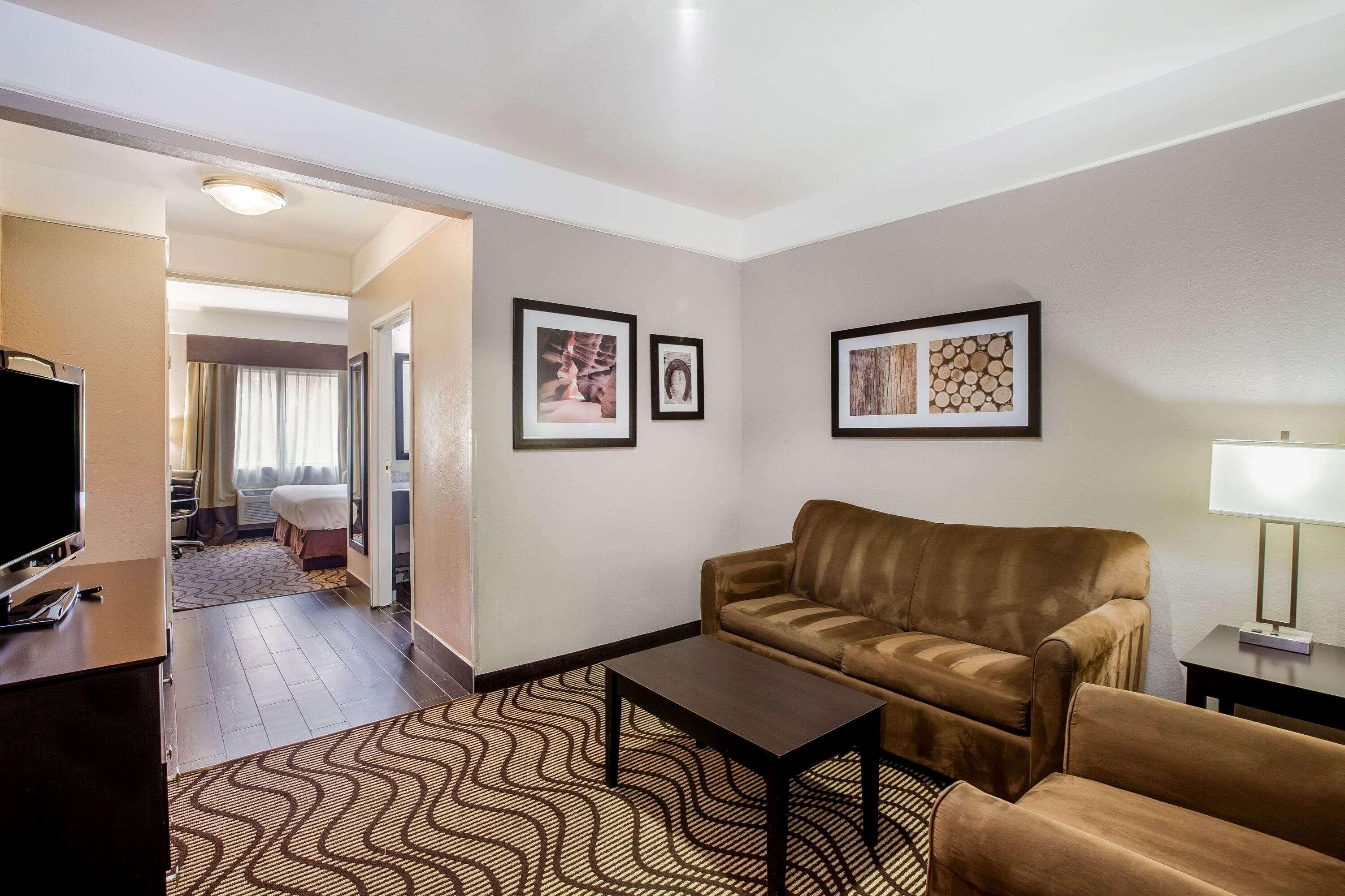 La Quinta By Wyndham Pasadena Otel Dış mekan fotoğraf