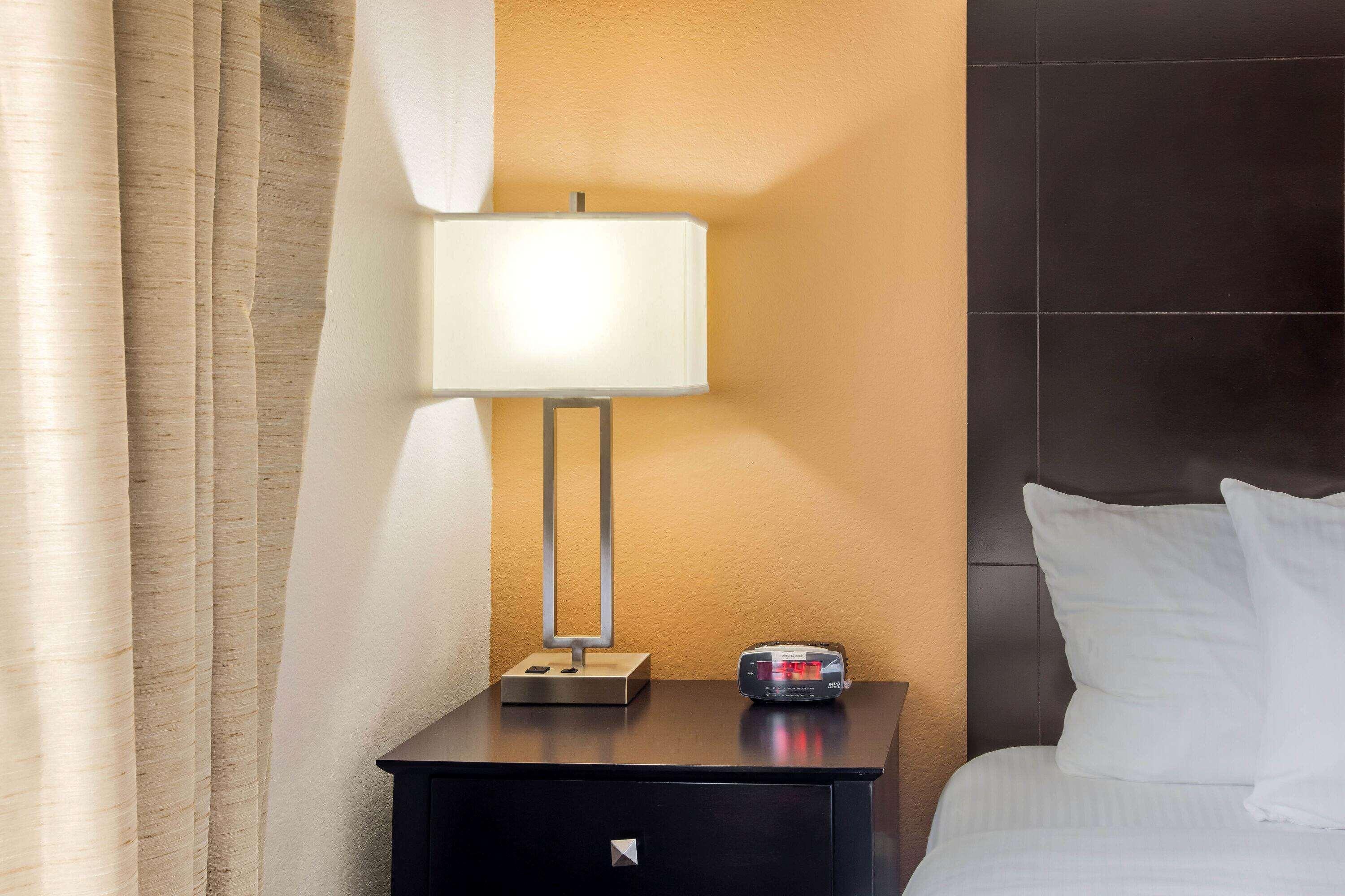 La Quinta By Wyndham Pasadena Otel Dış mekan fotoğraf